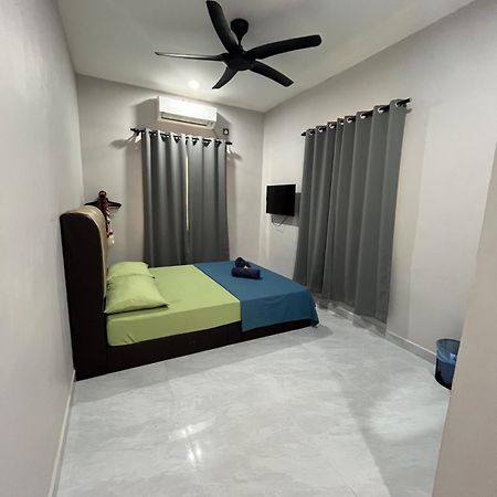 Razak Guest House Setiu Luaran gambar